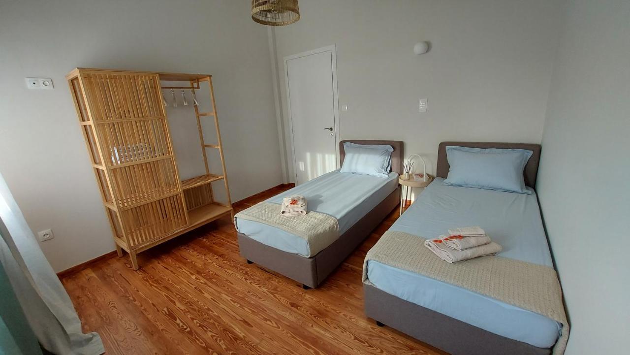 Onar Beachfront Residence, Loutraki Eksteriør bilde